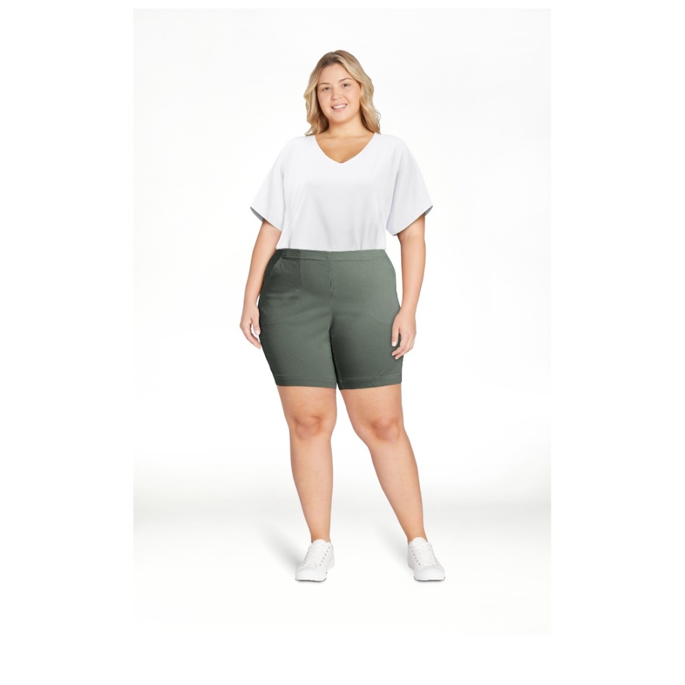 Just My Size Women’s Plus Size Soft Green 2 Pocket Shorts Size 2X - Picture 4 of 9
